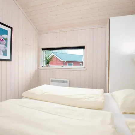 Casa vacanze With Sauna And Full Kitchen Großenbrode